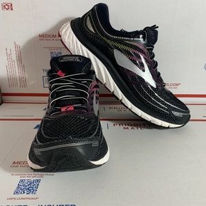 Brooks Glycerin 15 Woman’s Size 9